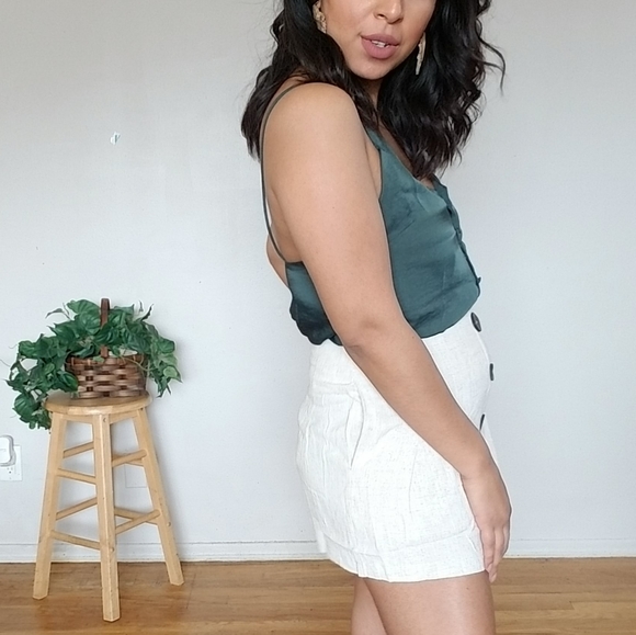 ANDY HIGH WAISTED CREAM BUTTON SHORTS - Picture 4 of 7